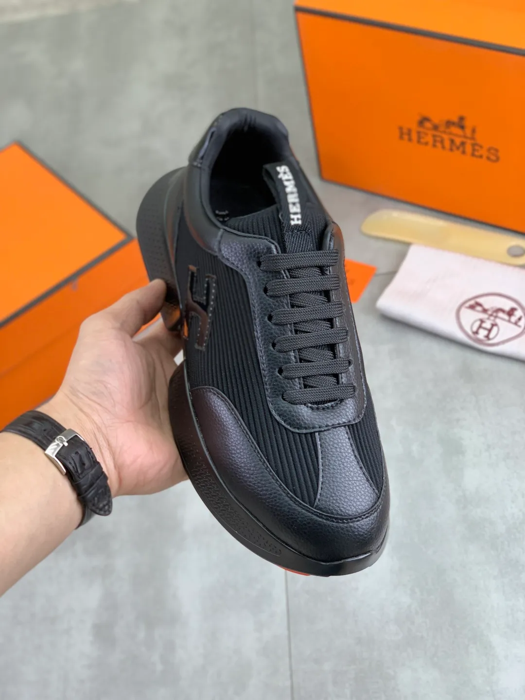 Men's men's shoes P460 new style [HERMES] Hermès - High-end quality original order - Upper: 🔝Nappa calfskin, sewn brand 'H' totem - Inner: water-dyed cowhide - Outsole: ultra-light TPU foam; molded outsole - Ultra-high quality control·Fine workmanship: highlighted (high-end·nobility·grade) -Size: 38-44 (45 can be customized)·
